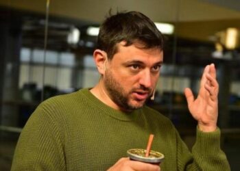 Grabois Cuestiona la Democracia