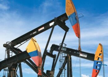 Aumento del 30% en petróleo venezolano, afirma EEUU