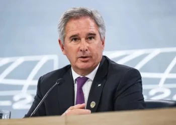 El estancamiento en los ascensos diplomáticos genera tensiones en la Cancillería y el Senado