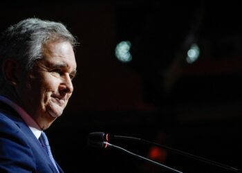 El estancamiento en los ascensos diplomáticos genera tensiones en la Cancillería y el Senado