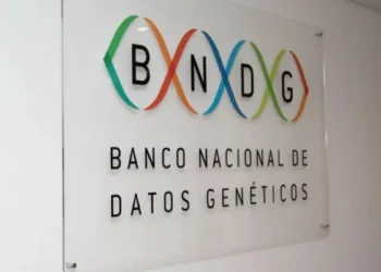 El Gobierno incrementa en $590 millones el presupuesto del Banco de Datos Genéticos y la Justicia levanta la suspensión judicial