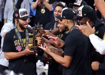 Los New York Knicks alcanzan las finales de la NBA tras 27 años y buscan su primer título en 53 temporadas