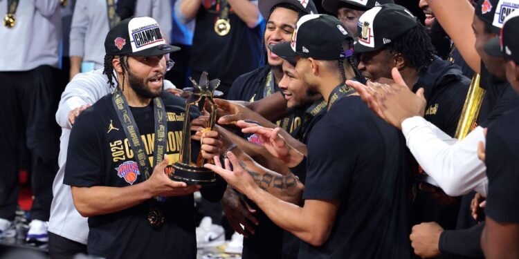 Los New York Knicks alcanzan las finales de la NBA tras 27 años y buscan su primer título en 53 temporadas