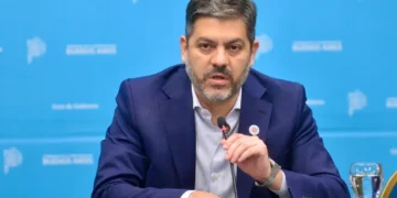Bianco critica a Milei: ‘Habita en otro mundo y se informa con tuits de sus amigos’