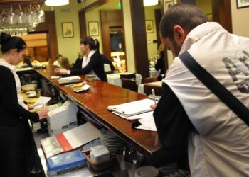 Control conjunto de ARBA y Ministerio de Trabajo: irregularidades en la mayoría de locales gastronómicos