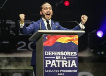 El Gobierno aplaude el triunfo de De la Espriella en Colombia y espera un nuevo aliado en la región