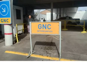 El frío obliga a limitar el suministro de gas a estaciones de GNC e industrias para priorizar los hogares
