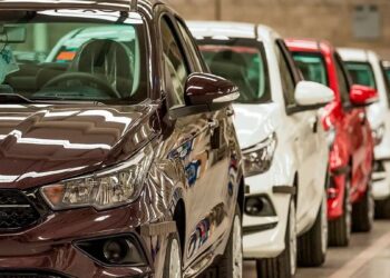 Las ventas de autos nuevos cayeron un 25,6% en mayo, acumulando un segundo mes de descenso