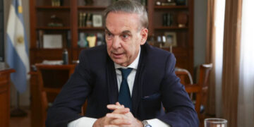 Pichetto respaldó a Massa, defendió las PASO y anticipó polarización para 2027