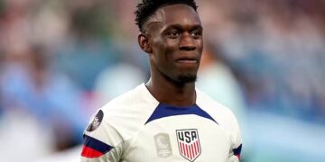 Controversia en el Mundial: la FIFA levanta la sanción al goleador estadounidense un día antes del partido