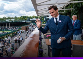 El imagen solitaria de Roger Federer en Wimbledon que sorprendió al mundo