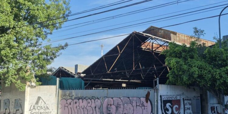 Progreso en la creación de una nueva plaza en San Cristóbal sobre un antiguo terreno ferroviario