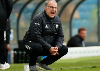 Descontento de Bielsa tras la eliminación de Uruguay en el Mundial