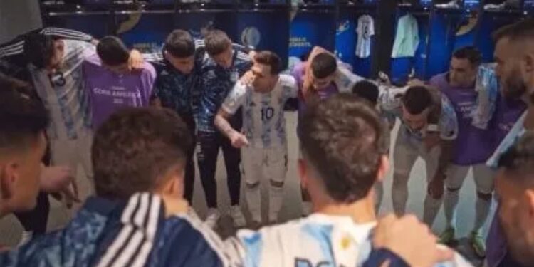 Secretos del vestuario de la Selección Argentina: lo que revelan dos colaboradores