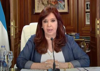 El movimiento de Cristina Kirchner para revertir su proscripción y aspirar a la candidatura en 2027