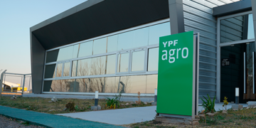 YPF reconsidera la venta de su negocio agropecuario y opta por mantenerlo dentro de la compañía