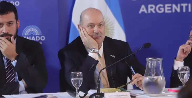 Reorientación en el Gobierno: se enfocarán en proyectos clave y desacelerarán reformas de Sturzenegger