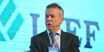 Proyecciones económicas de Daniel Artana: Vaca Muerta y minería al frente en 2027