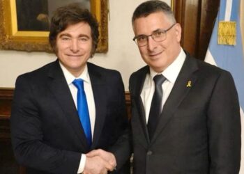 Javier Milei se reunió con el canciller de Israel durante su visita a Colombia