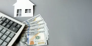 Créditos en dólares para empresas: implicaciones en el mercado inmobiliario