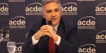 Llaryora expresó su preocupación por las medidas necesarias debido a la deuda con la Caja
