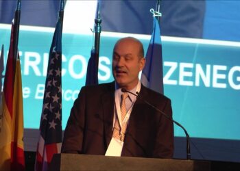 Entusiasmo y desafíos en la Expo Real Estate 2026 con la participación del ministro Sturzenegger