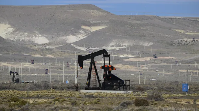 Vaca Muerta avanza y el petróleo podría superar a la soja como principal exportador antes de fin de año