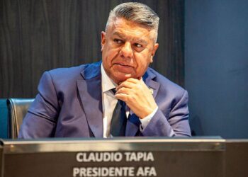 La enérgica carta de Chiqui Tapia contra las teorías conspirativas a un mes de la final del Mundial