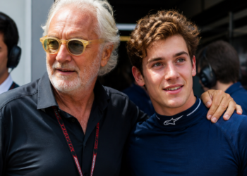 Franco Colapinto brilla en el Gran Premio de España y recibe apoyo de Flavio Briatore