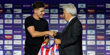 Julián Álvarez continúa en Atlético de Madrid, apoyado por sus compatriotas