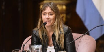 Juliana Di Tullio: “Bausili le mintió al Senado, el oro del Banco Central está en Londres”