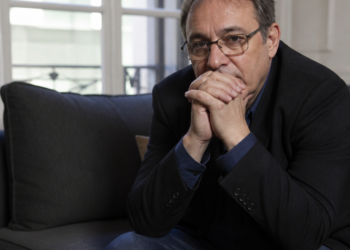 Gabriel Rolón, psicoanalista: ‘Es válido reconocer momentos felices del pasado, pero lo que fue ya está perdido’