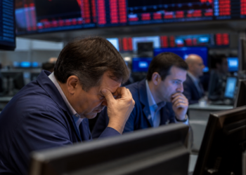 Situación de los mercados: disminución en los bonos argentinos y el riesgo país alcanza un récord desde abril