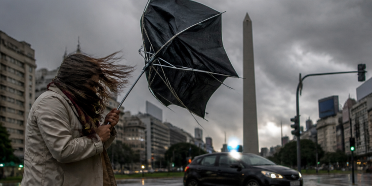 Pronóstico del Servicio Meteorológico para el AMBA: tormentas y ráfagas de hasta 50 km/h