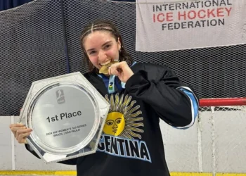 Alma Ameigeiras, del roller porteño al hockey sobre hielo universitario en Estados Unidos: “Jugar un Mundial sería espectacular”
