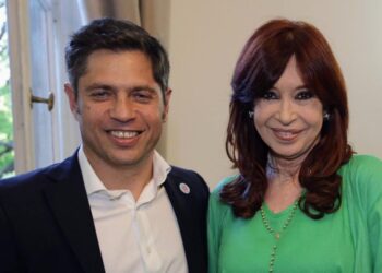 Crisis interna en el PJ: el kirchnerismo acusa a Kicillof de beneficiarse políticamente de la situación de Cristina Kirchner