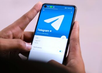 Una joven denuncia a un compañero por modificar y difundir imágenes íntimas falsas en un grupo de Telegram