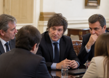 El Gobierno establece alianzas electorales provincia por provincia y considera ocho listas conjuntas para 2027