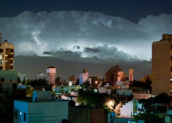 Condiciones climáticas para hoy: lluvias matinales en la Ciudad y tiempo inestable durante la peregrinación a Luján