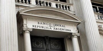 La morosidad financiera comienza a descender y el crédito se recupera con tasas más accesibles
