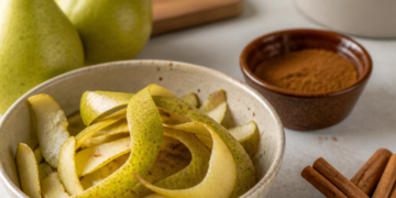 Guardá las cáscaras de pera: con canela podés preparar un aromatizante casero