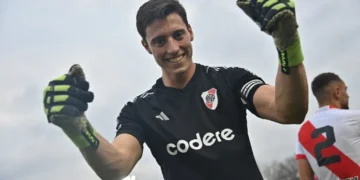 El futuro de Santiago Beltrán: la propuesta que River aguarda de la Fiorentina y las negociaciones para su renovación
